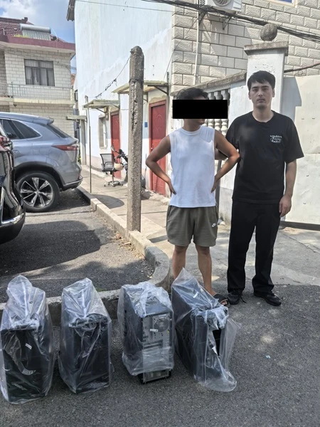 怎么偷电脑主机